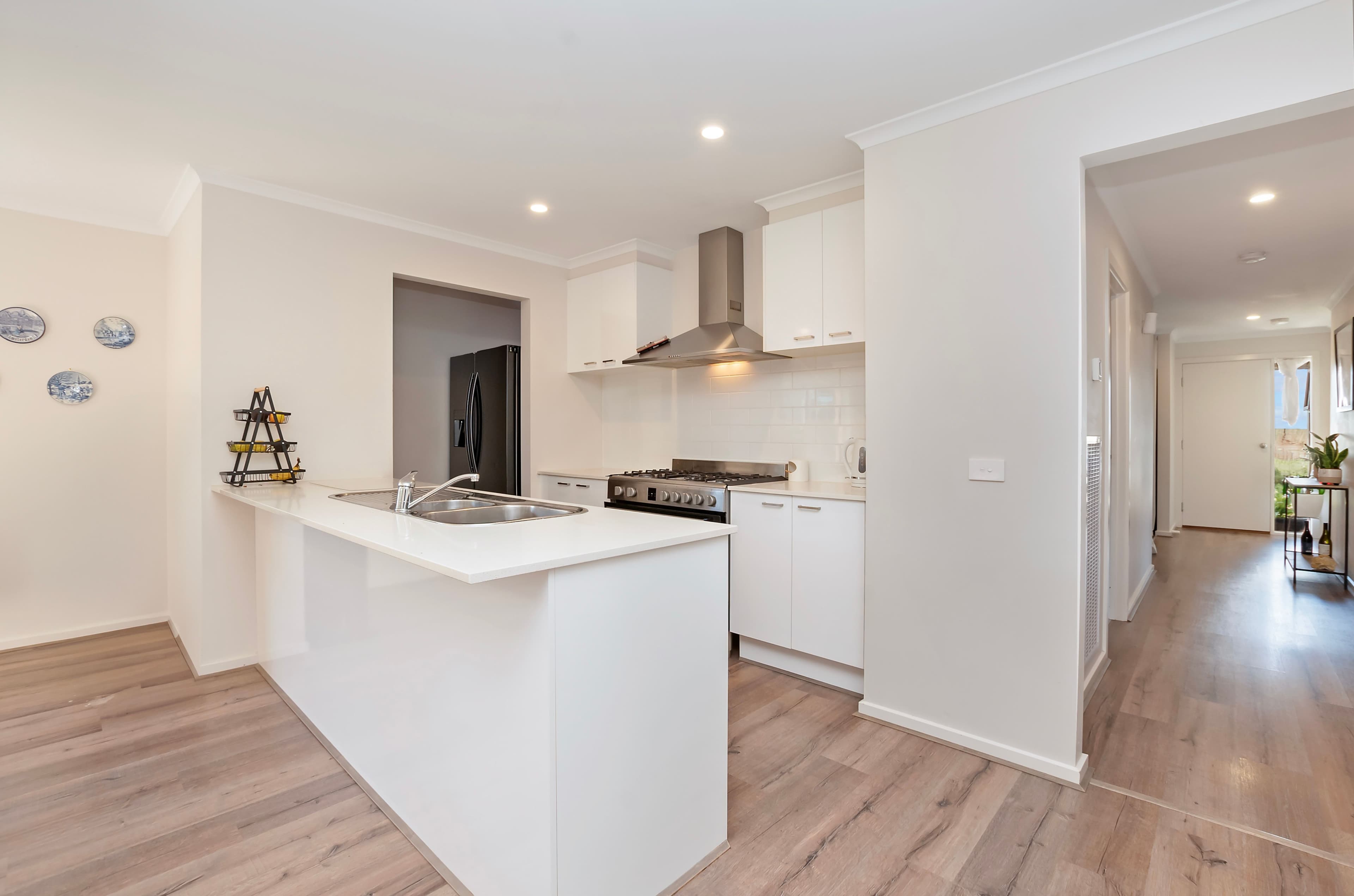 169 Harrington Road, Warrnambool VIC 3280, Warrnambool - Thumbnail 3