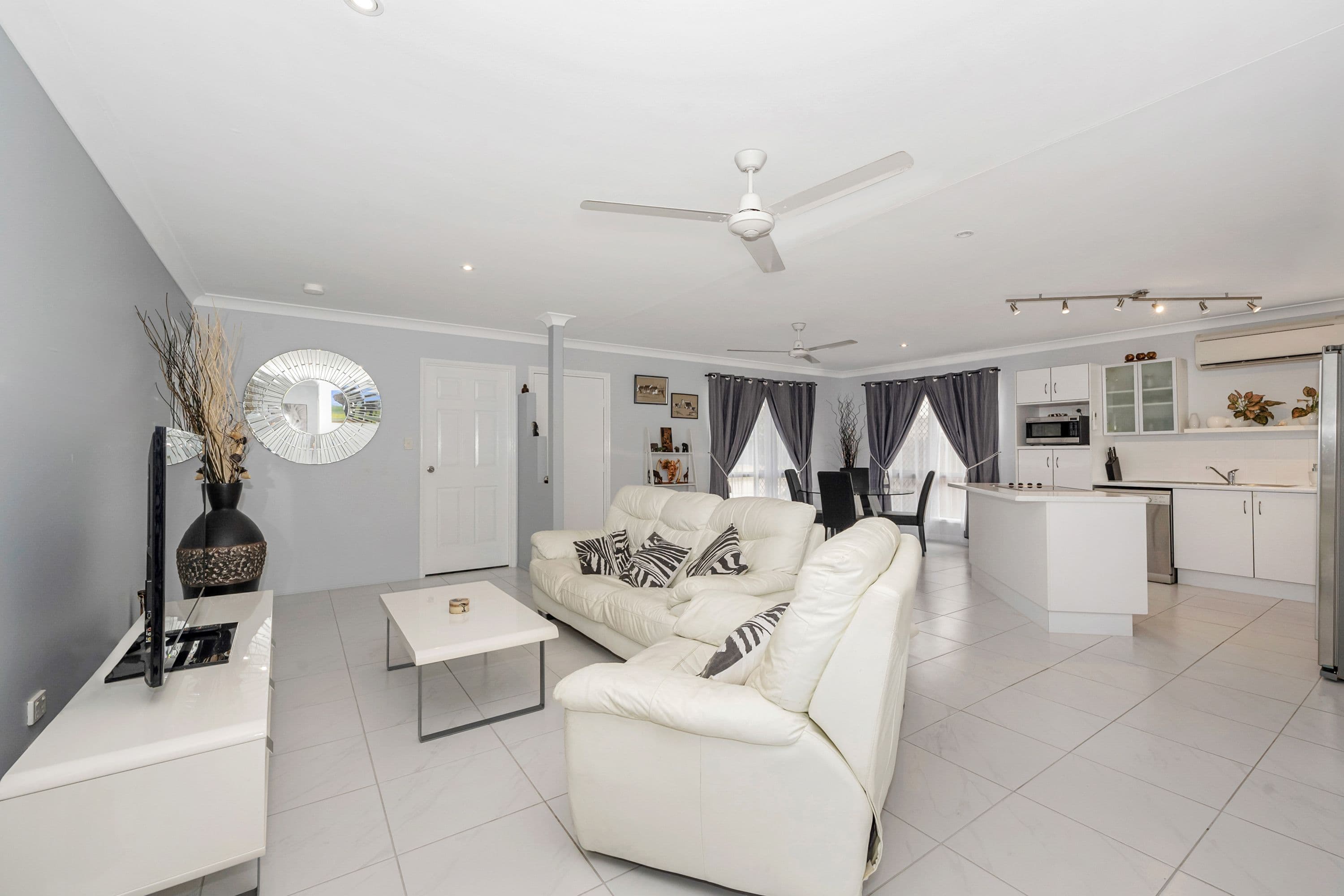 13 Miller Circuit, Kirwan QLD 4817, Kirwan - Thumbnail 4