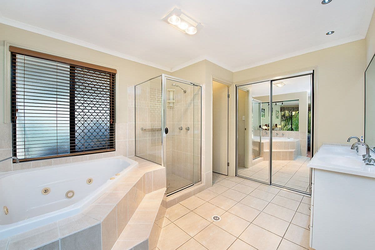 6 Carolyn Court, Little Mountain QLD 4551, Little Mountain - Thumbnail 6