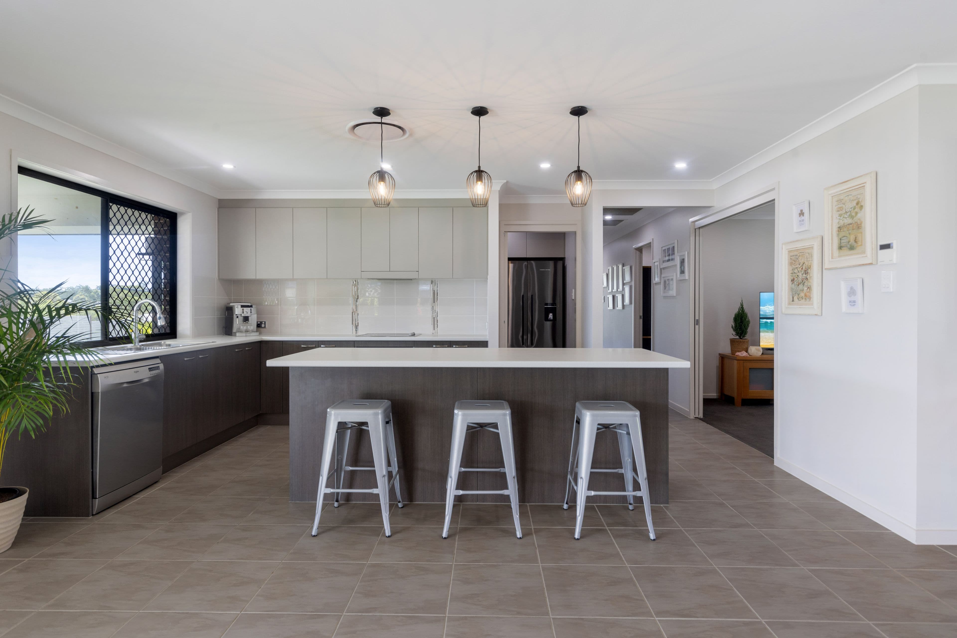 52 Cochran Street, Woodford QLD 4514, Woodford - Thumbnail 2