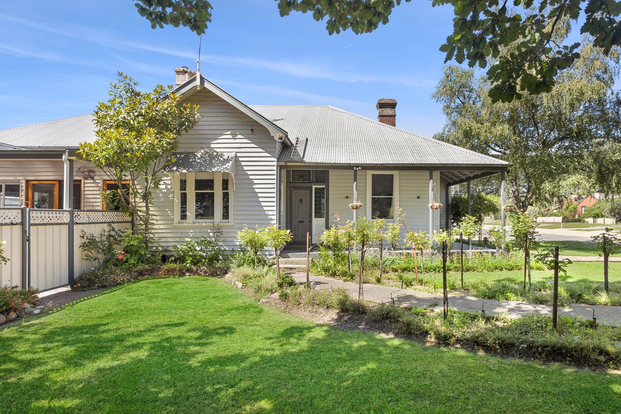 24 Wood Street, Woodend VIC 3442, Woodend - Image 1