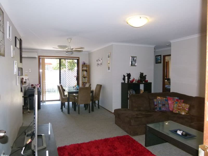 46 Galloway Drive, ASHMORE QLD 4214, Ashmore - Thumbnail 2