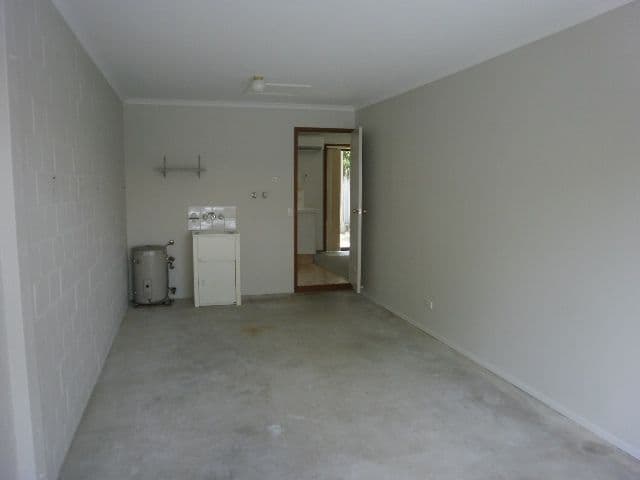 46 Galloway Drive, ASHMORE QLD 4214, Ashmore - Thumbnail 8