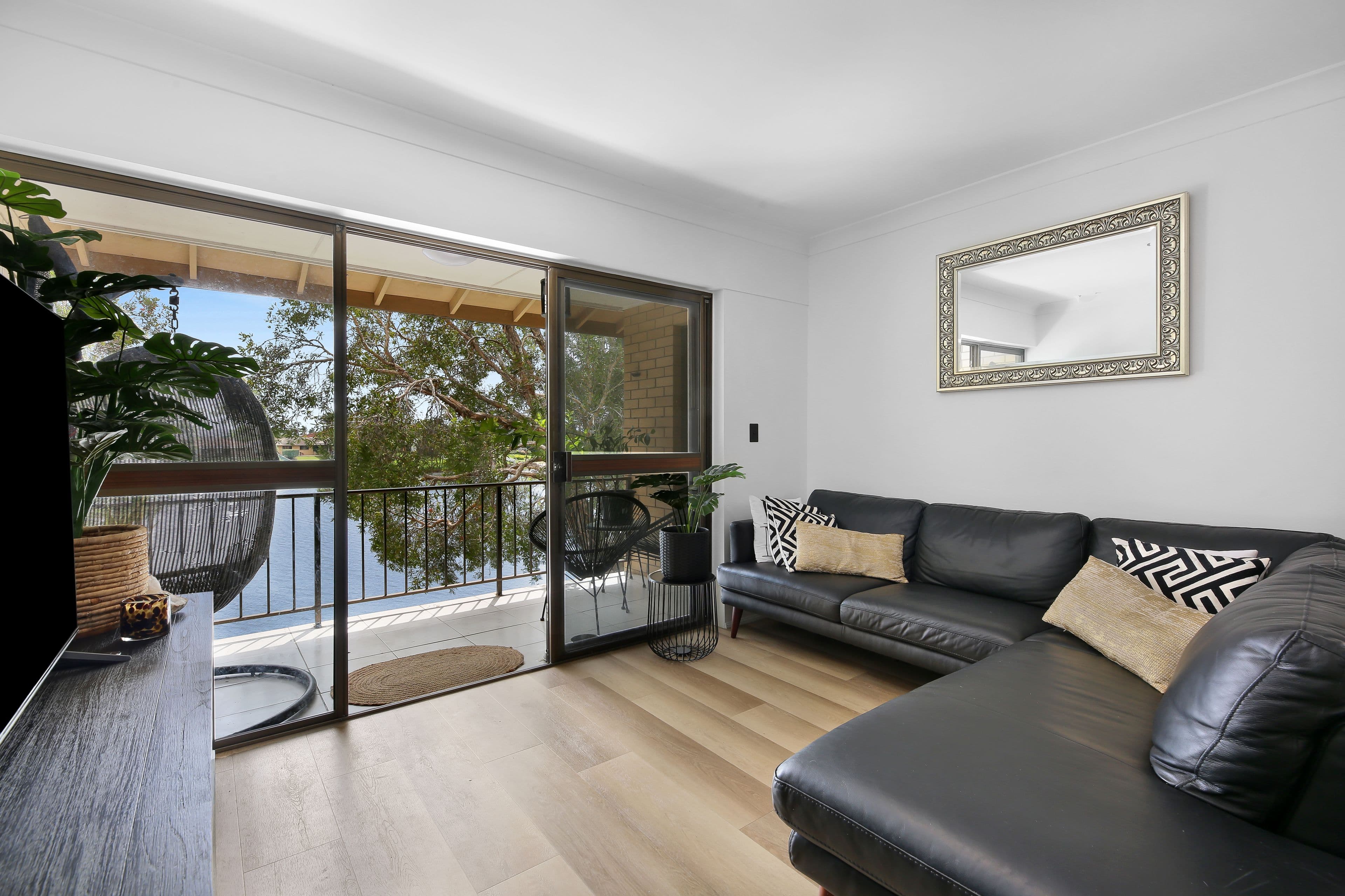 20-24 Barbet Place, Burleigh Waters QLD 4220, Burleigh Waters - Thumbnail 2