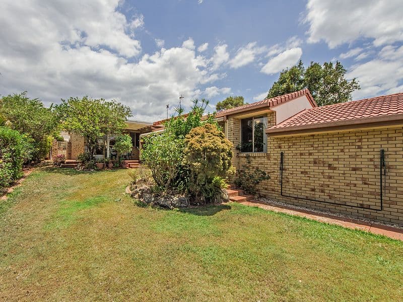 4 Lorne Court, MERRIMAC QLD 4226, Merrimac - Thumbnail 5