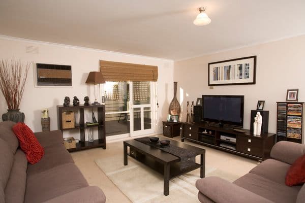 14 Amersham Drive, WANTIRNA VIC 3152, Wantirna - Thumbnail 2