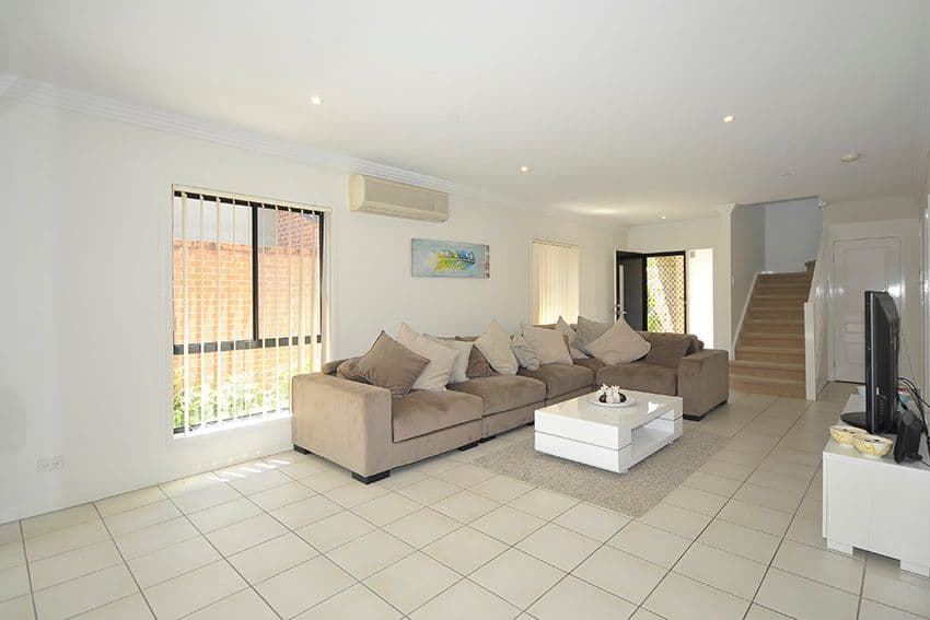 21 Royal woods Drive, Robina QLD 4226, Robina - Thumbnail 4