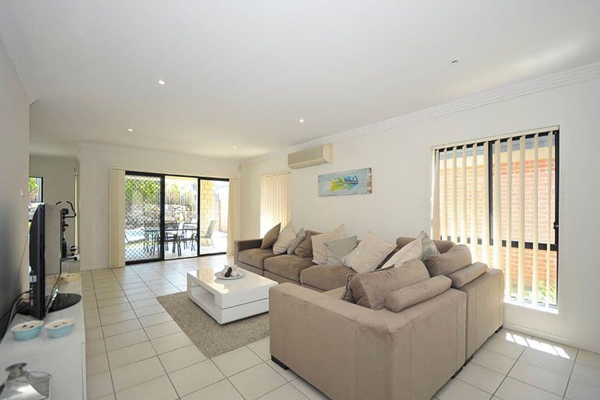 21 Royal woods Drive, Robina QLD 4226, Robina - Thumbnail 5