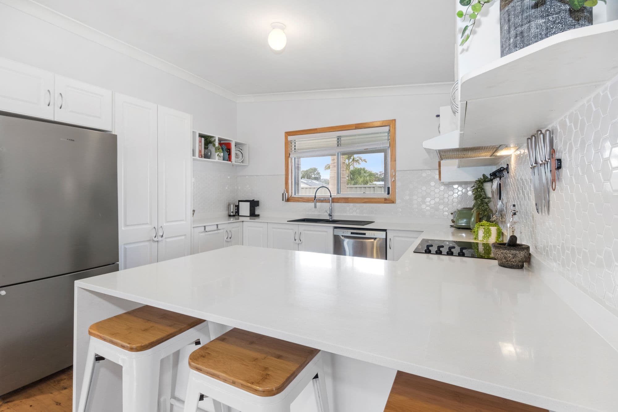 5 Marlborough Place, Berkeley Vale NSW 2261, Berkeley Vale - Thumbnail 2