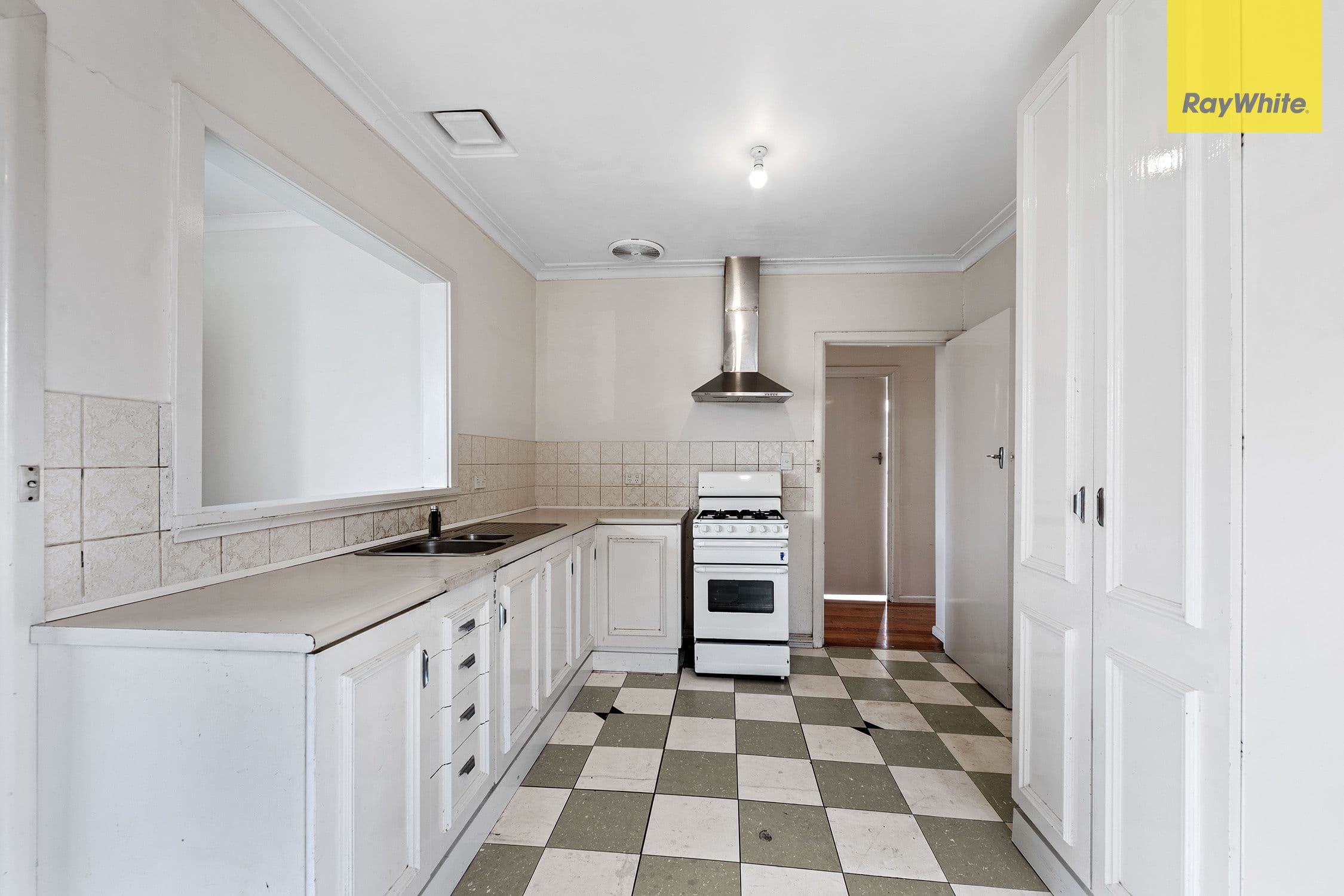 36 Thorndon Drive, St Albans VIC 3021, St Albans - Thumbnail 3