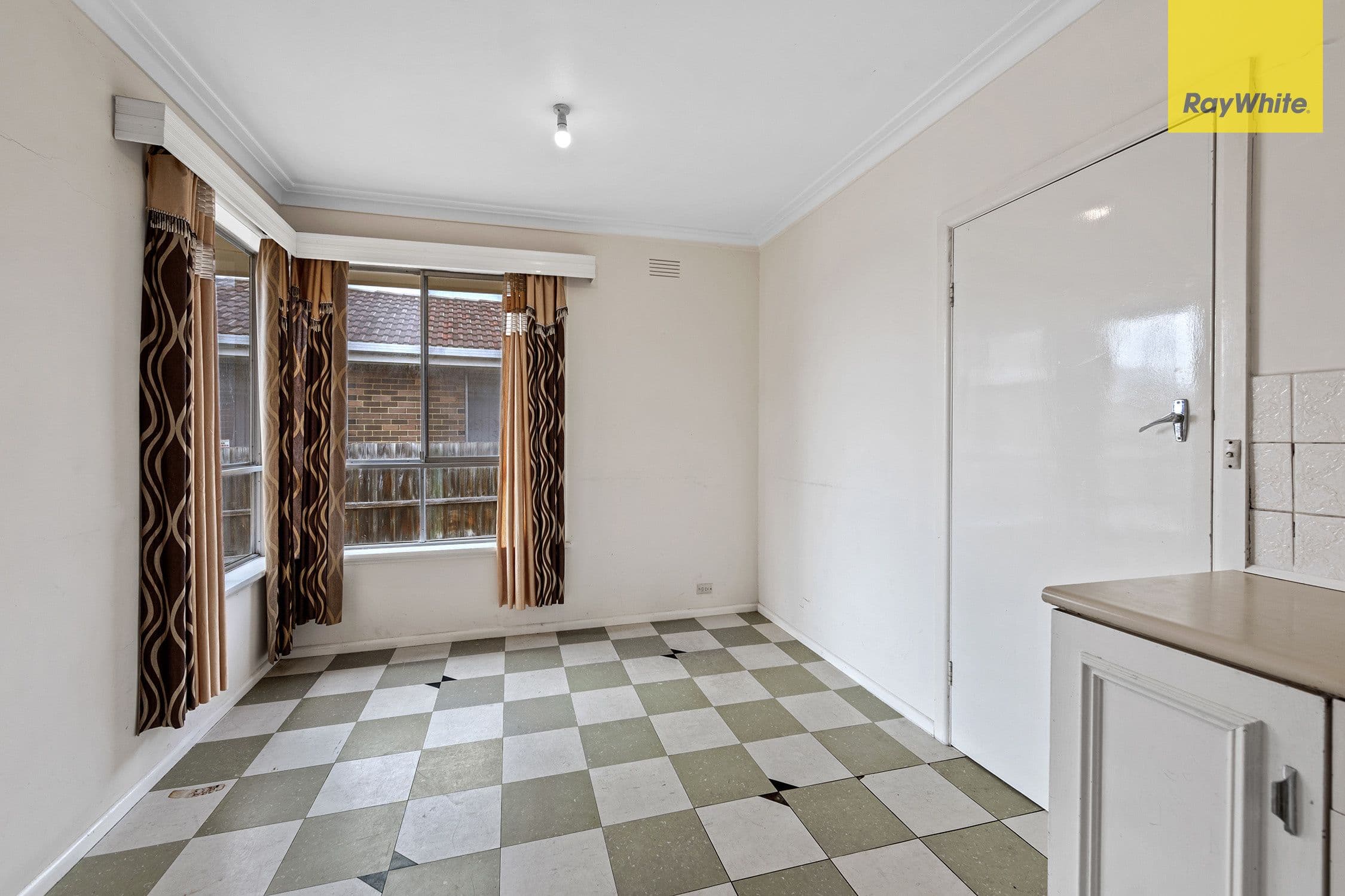 36 Thorndon Drive, St Albans VIC 3021, St Albans - Thumbnail 4