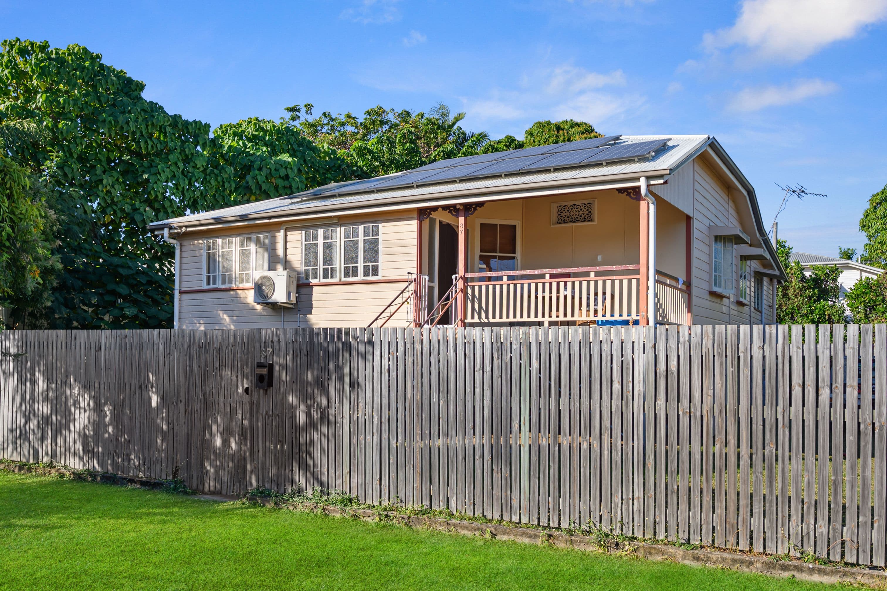 87 Tenth Avenue, Railway Estate QLD 4810, Railway Estate - Image 1