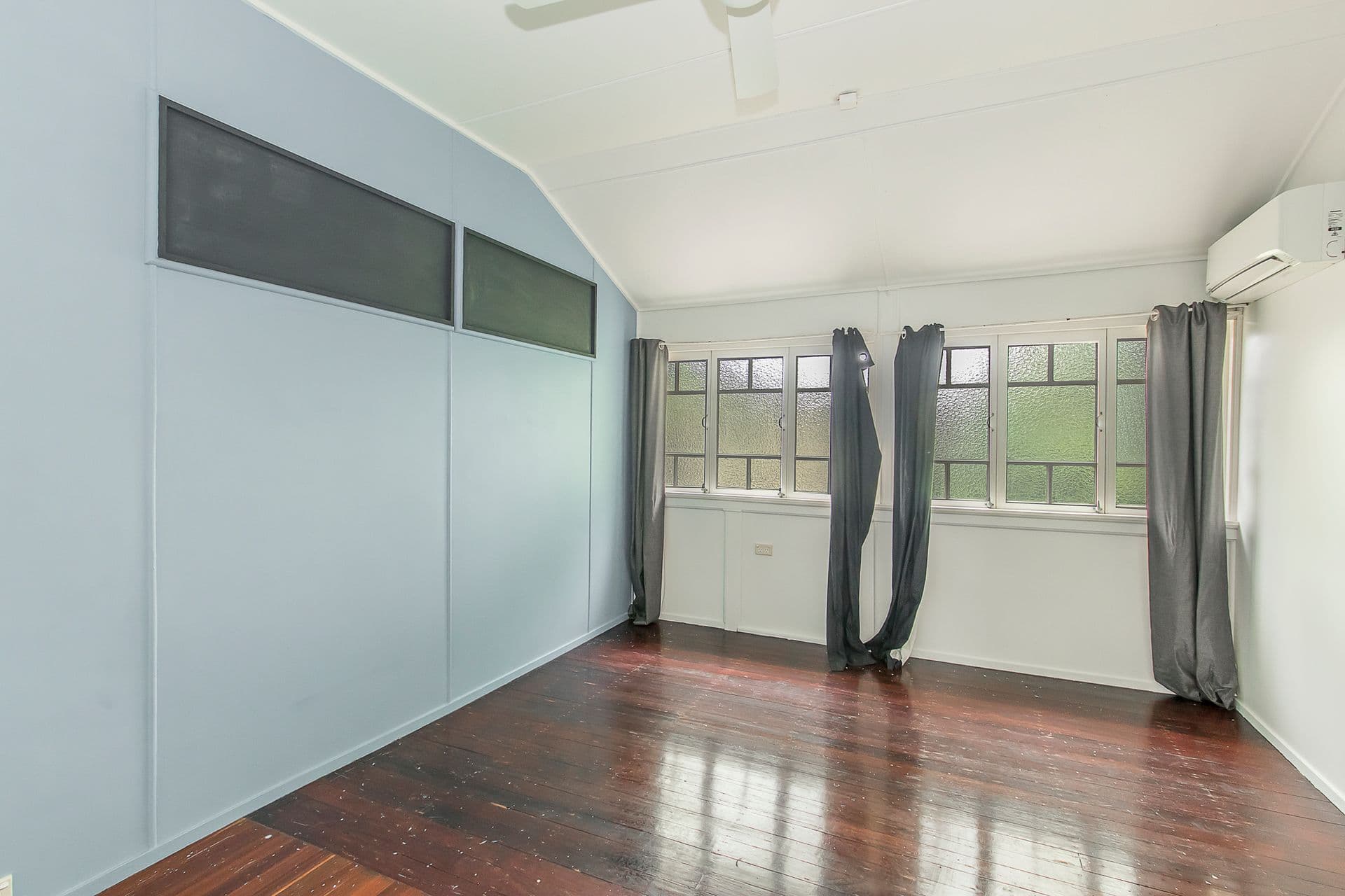 87 Tenth Avenue, Railway Estate QLD 4810, Railway Estate - Thumbnail 4