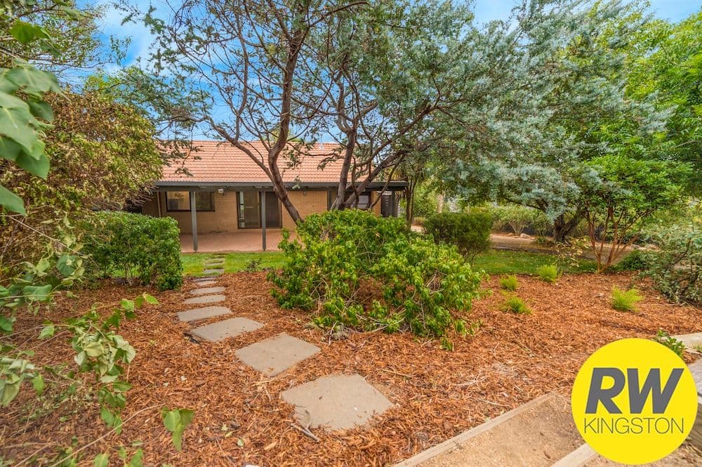 8 Wragge Place, Florey ACT 2615, Florey - Image 1