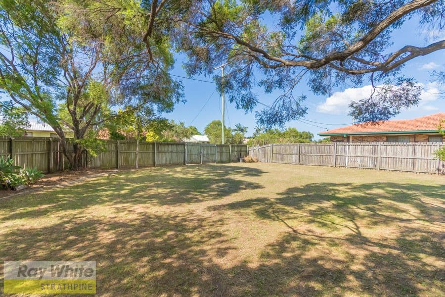 1 Sunderland Drive, Bray Park QLD 4500, Bray Park - Thumbnail 2