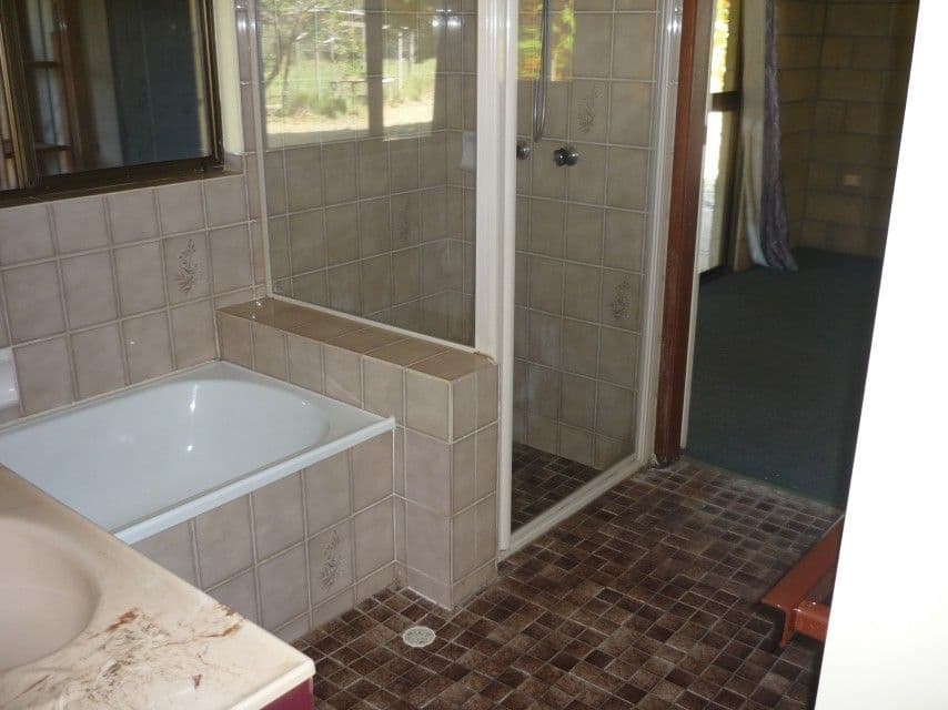 98 O'Shea Road, WAMURAN QLD 4512, Wamuran - Thumbnail 5