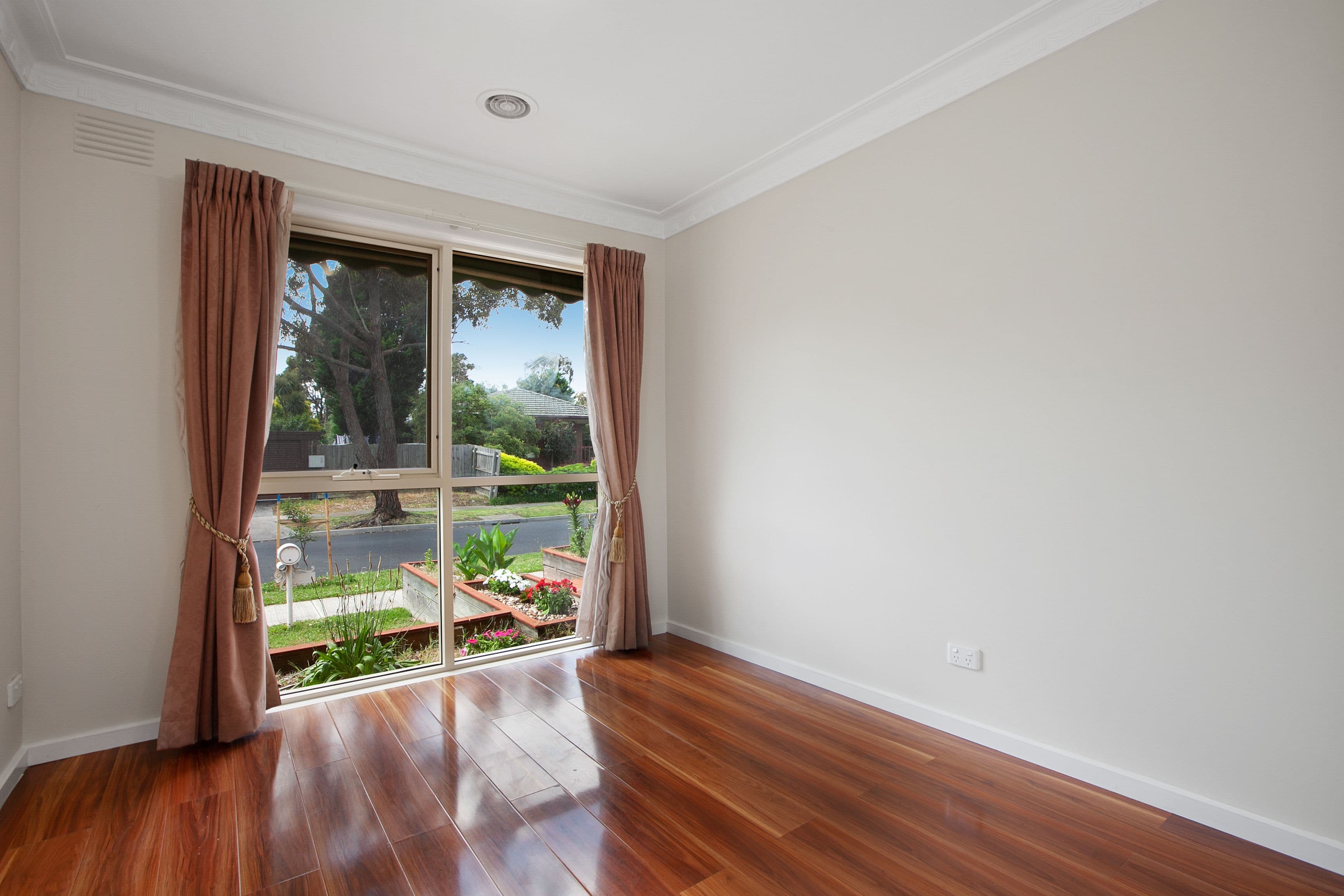 12 Mill Park Drive, Mill Park VIC 3082, Mill Park - Thumbnail 8