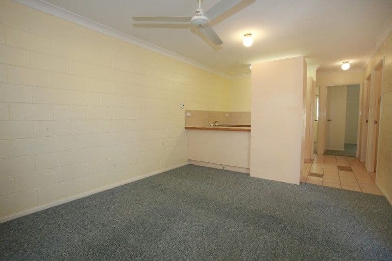27 Warburton Street, NORTH WARD QLD 4810, North Ward - Thumbnail 2