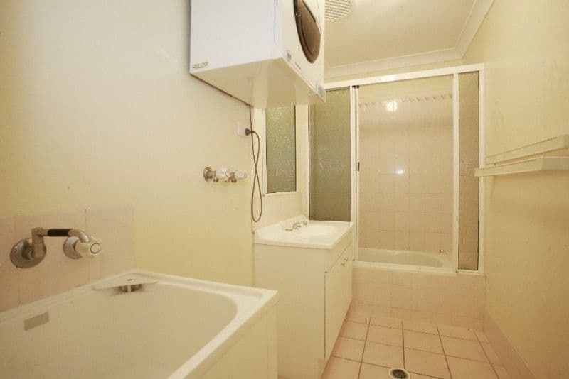 27 Warburton Street, NORTH WARD QLD 4810, North Ward - Thumbnail 5