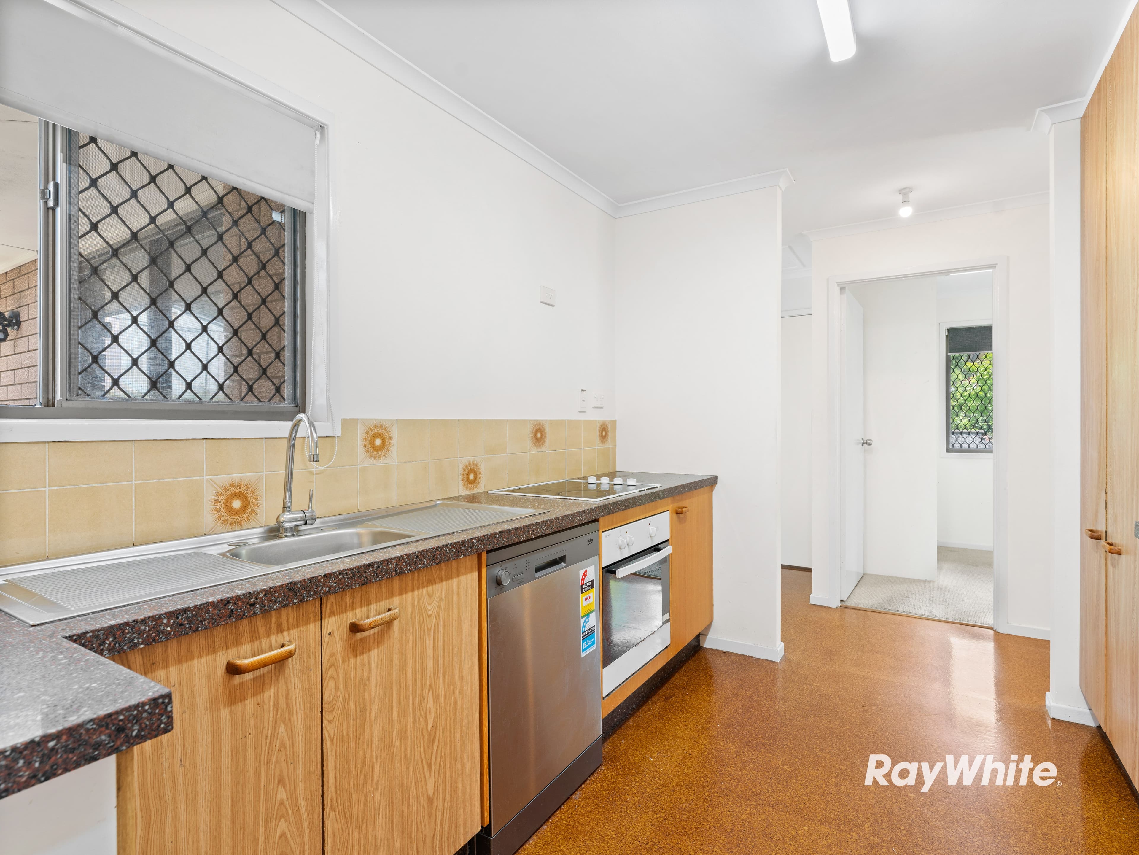 1 Corrofin Street, Ferny Grove QLD 4055, Ferny Grove - Thumbnail 5