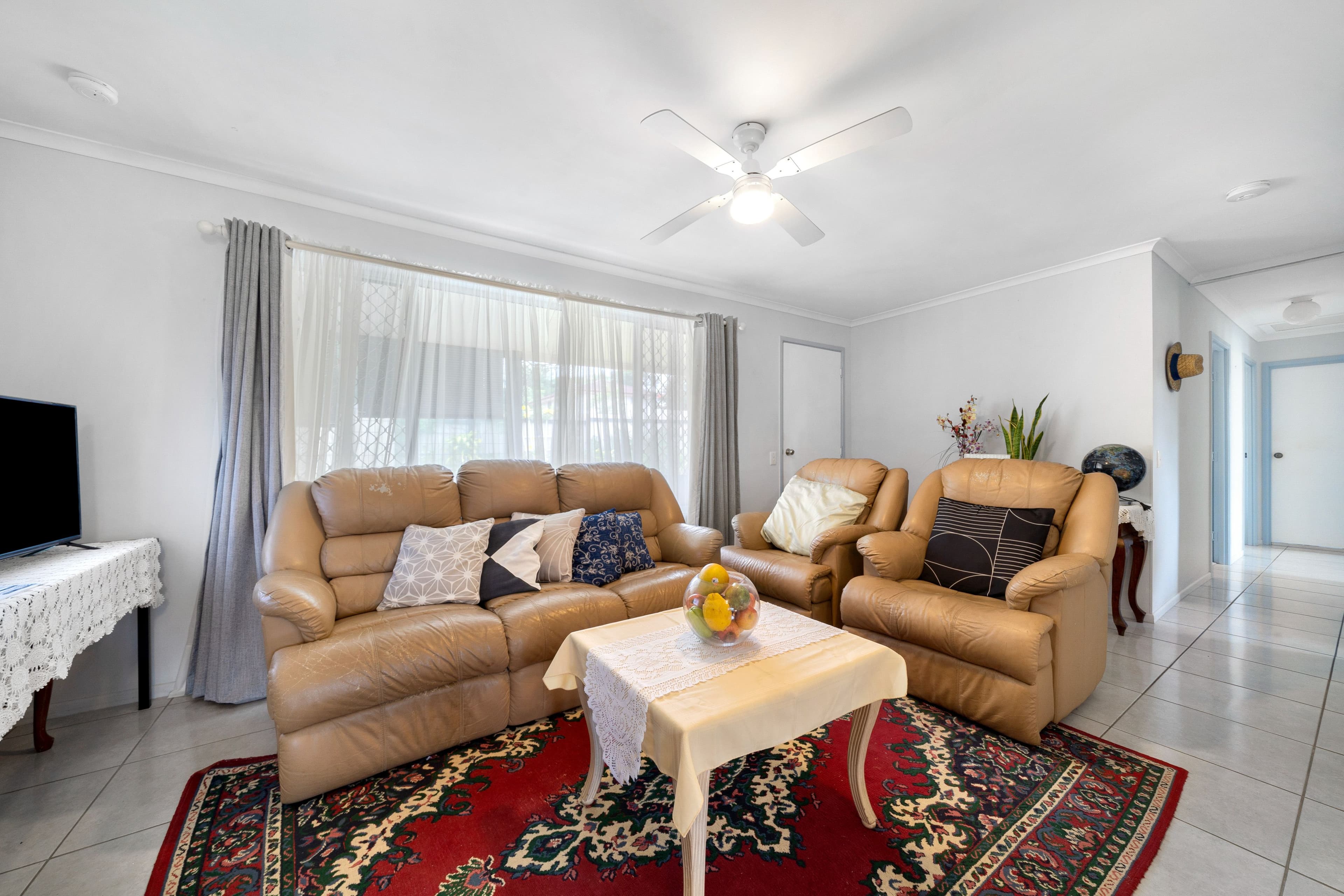 12 Paperbark Street, Crestmead QLD 4132, Crestmead - Thumbnail 2