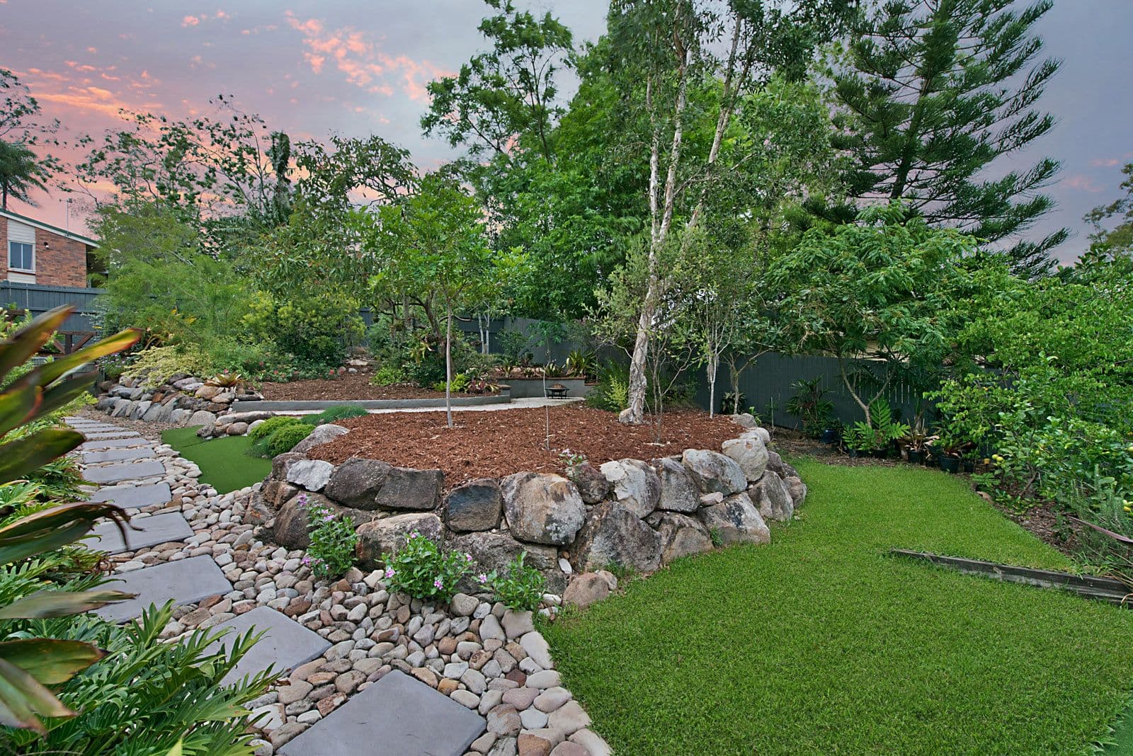 5 Lucyanne Court, Chapel Hill QLD 4069, Chapel Hill - Thumbnail 2