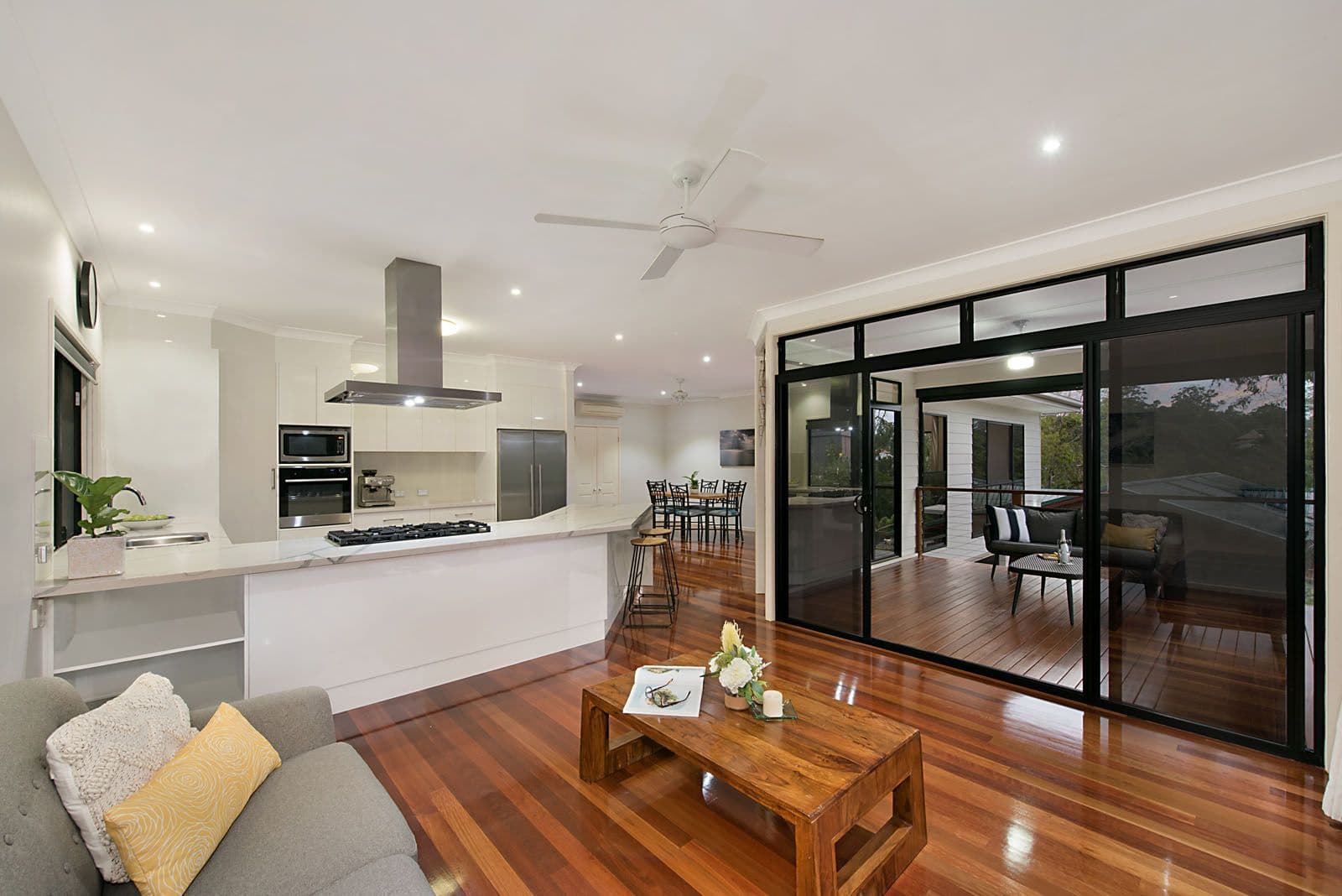 5 Lucyanne Court, Chapel Hill QLD 4069, Chapel Hill - Thumbnail 6
