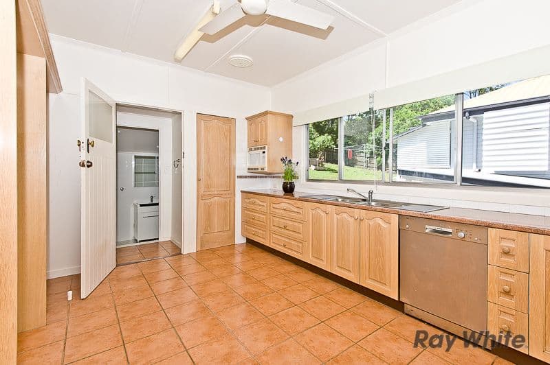 29 Armfield Street, Stafford QLD 4053, Stafford - Thumbnail 5