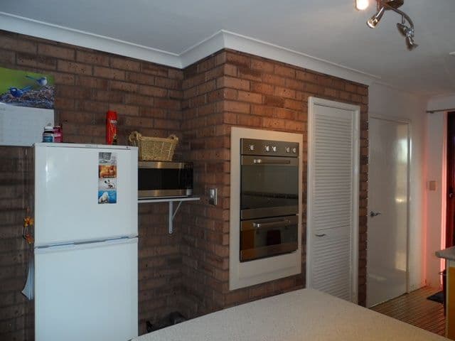 16 Challenger Avenue, PARMELIA WA 6167, Parmelia - Thumbnail 6