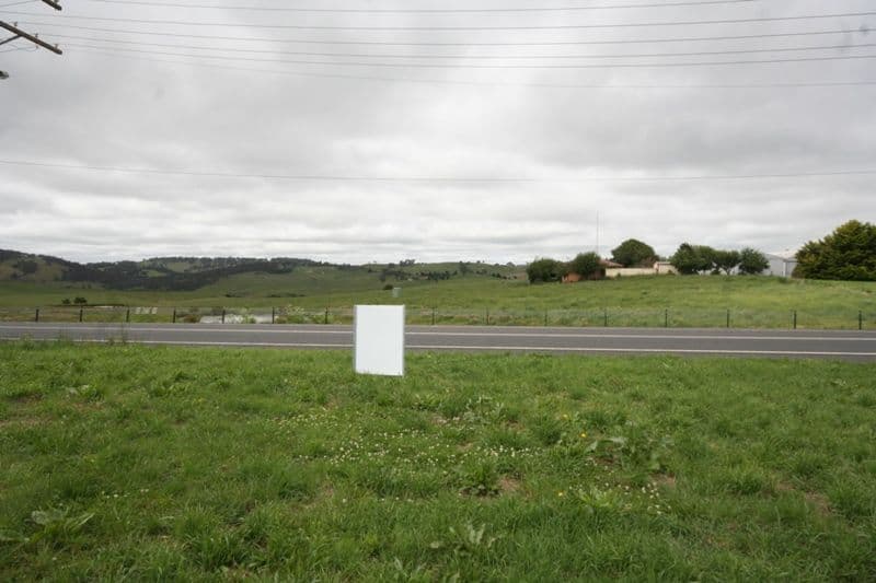 22 Duckmaloi Road, OBERON NSW 2787, Oberon - Thumbnail 2