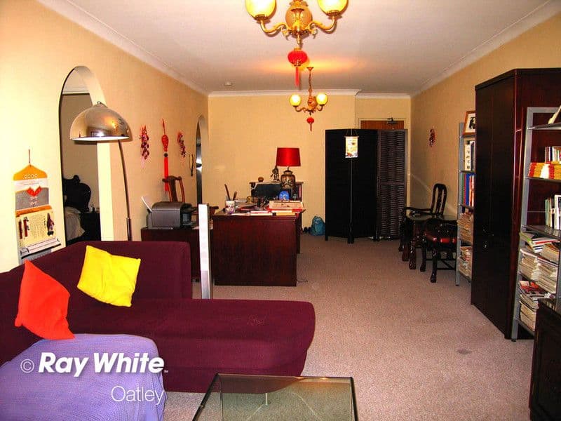 11 St Georges Road, PENSHURST NSW 2222, Penshurst - Thumbnail 2