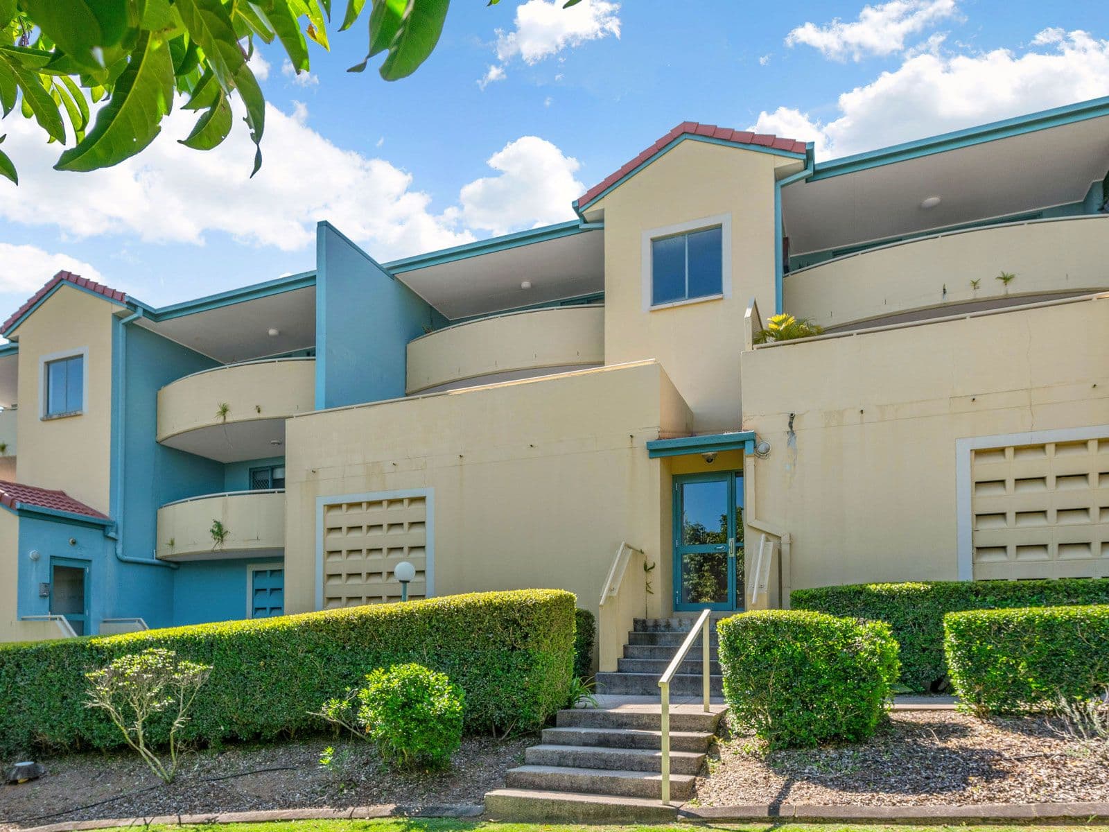 25-27 Whytecliffe Street, Albion QLD 4010, Albion - Thumbnail 2