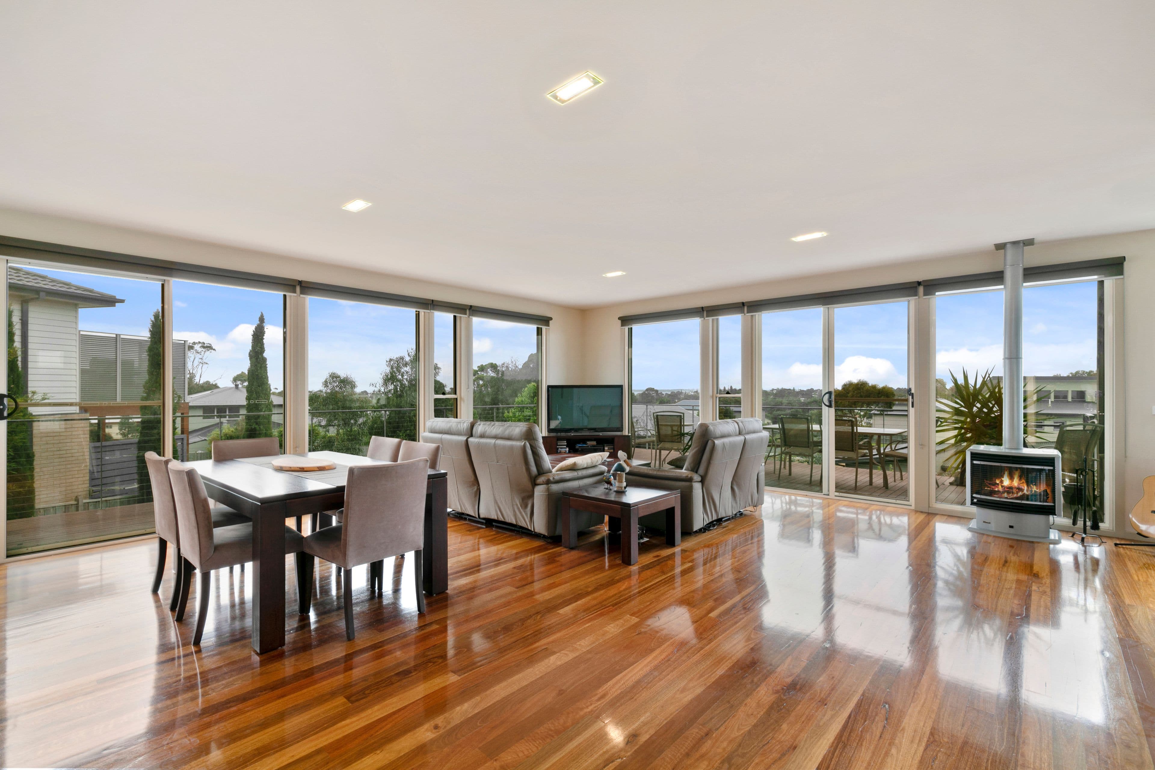 14 Water View Rise, Cowes VIC 3922, Cowes - Thumbnail 2
