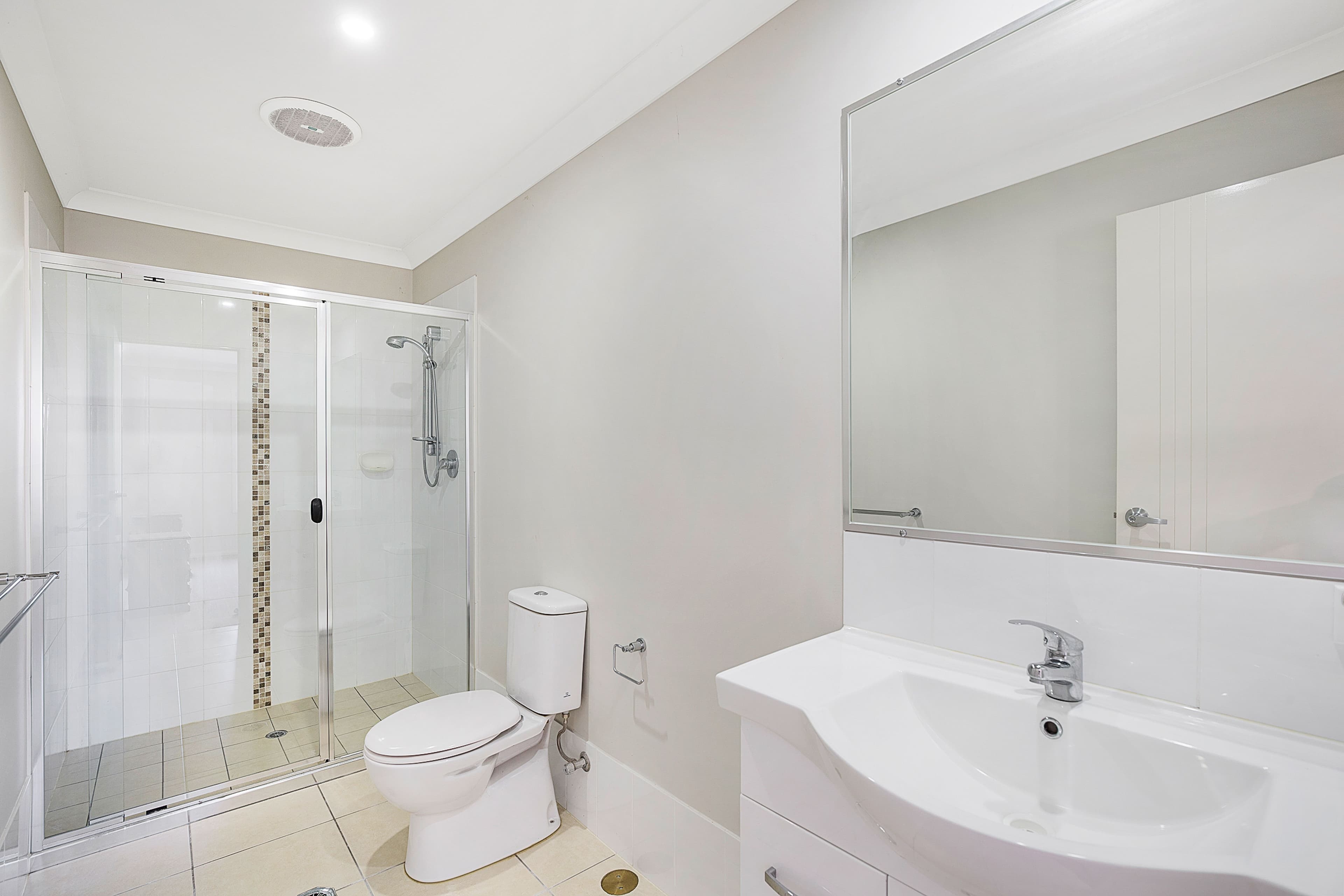 116-118 Taylor Street, Newtown QLD 4350, Newtown - Thumbnail 7