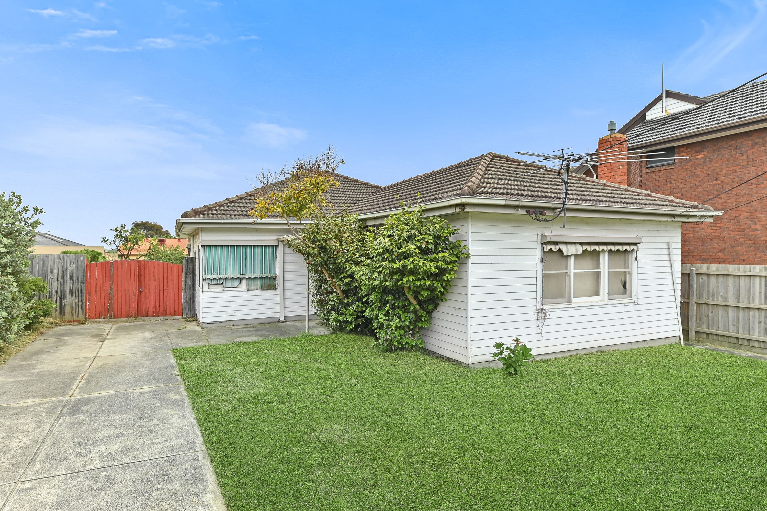19 Devon Grove, Oakleigh VIC 3166, Oakleigh - Thumbnail 2