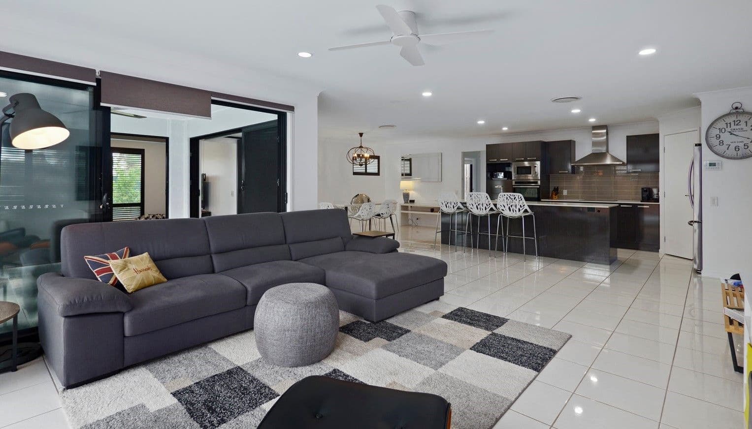 7 Amalia Street, Birkdale QLD 4159, Birkdale - Thumbnail 4