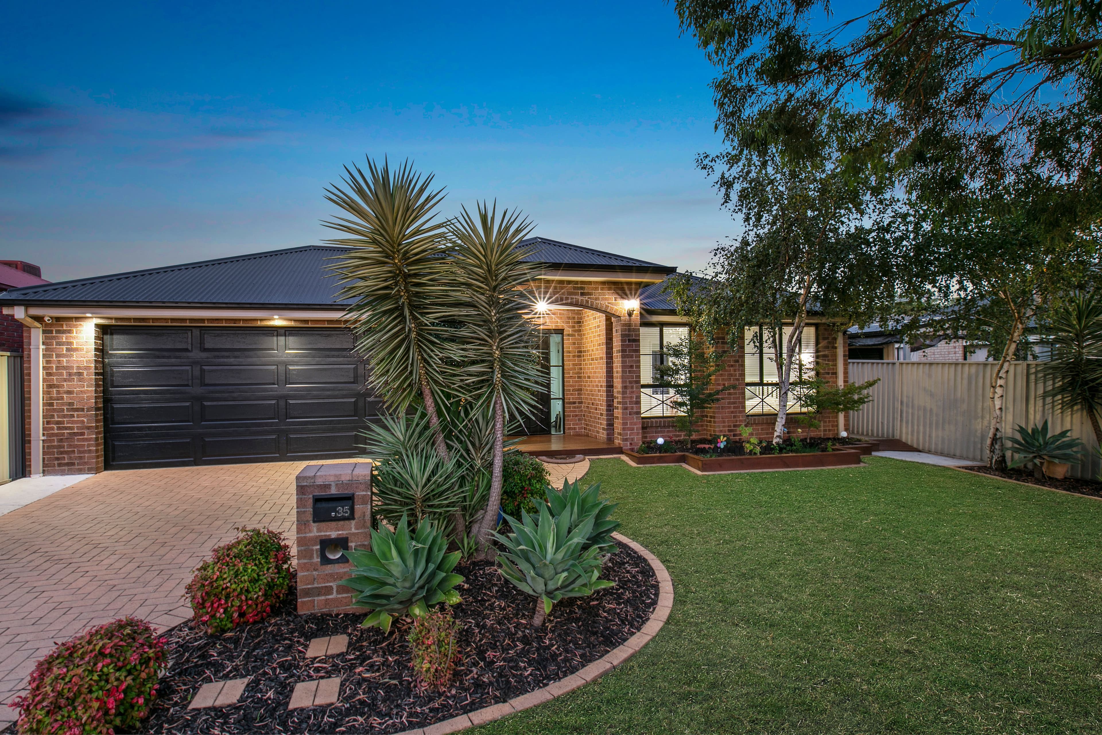 35 Ashwood Grove, Pakenham VIC 3810, Pakenham - Image 1