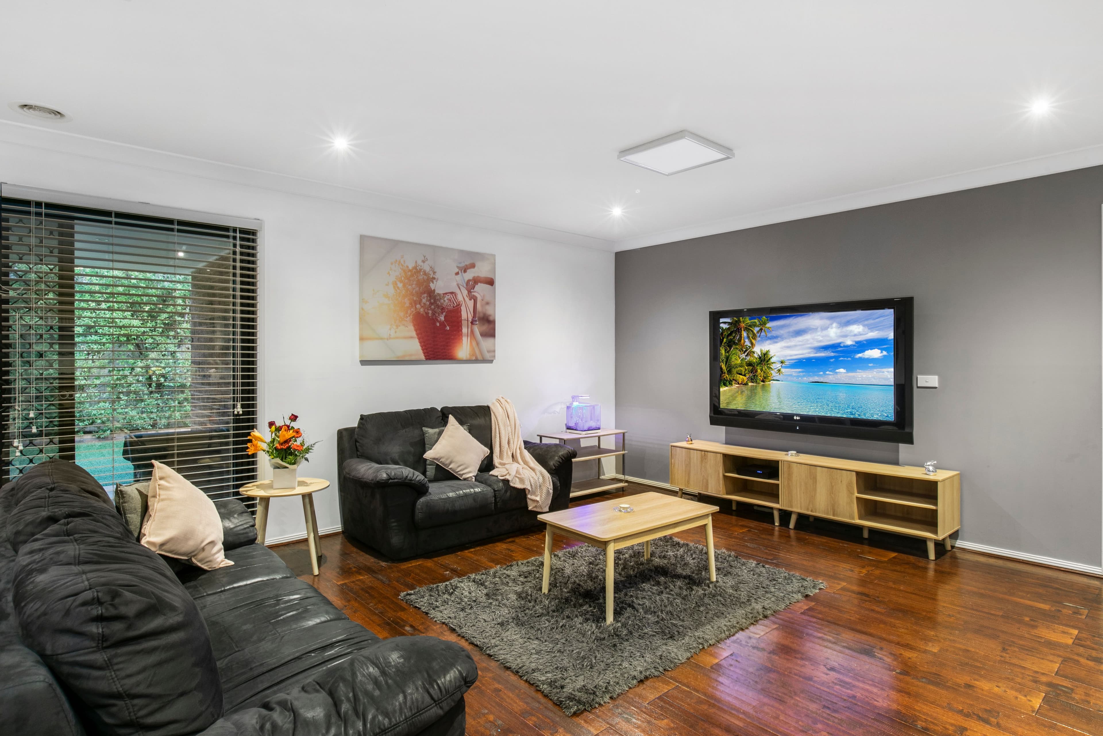 35 Ashwood Grove, Pakenham VIC 3810, Pakenham - Thumbnail 2