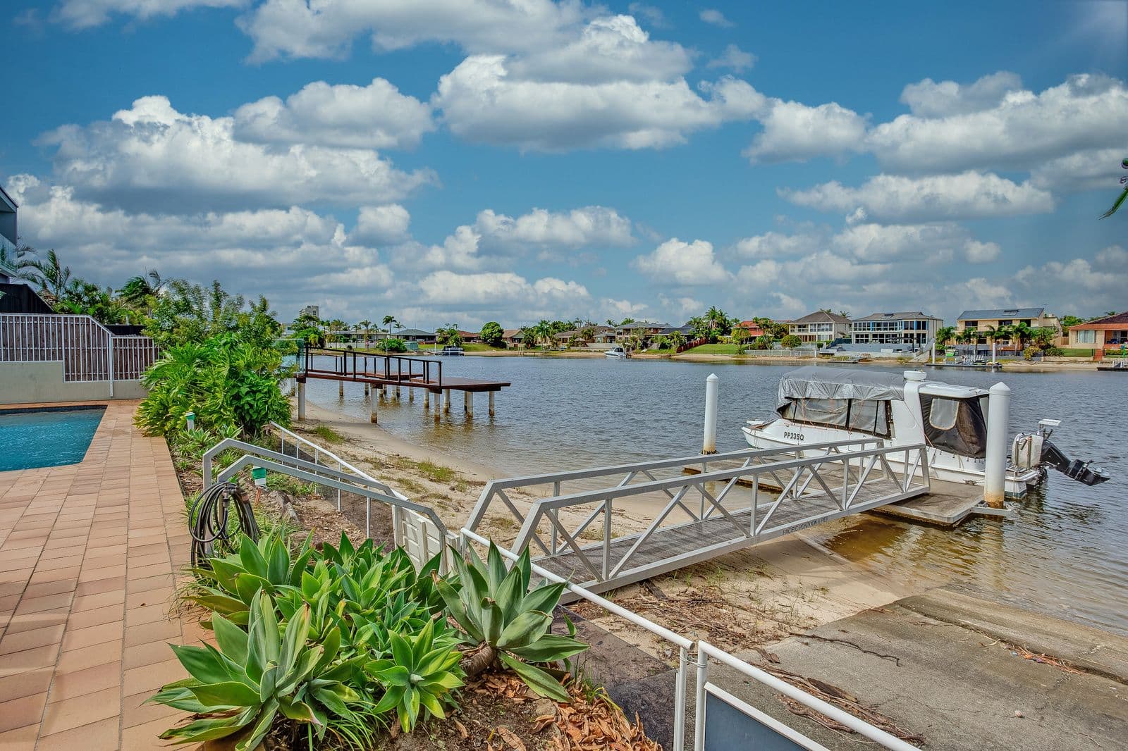 22 Delungra Street, Broadbeach Waters QLD 4218, Broadbeach Waters - Thumbnail 7