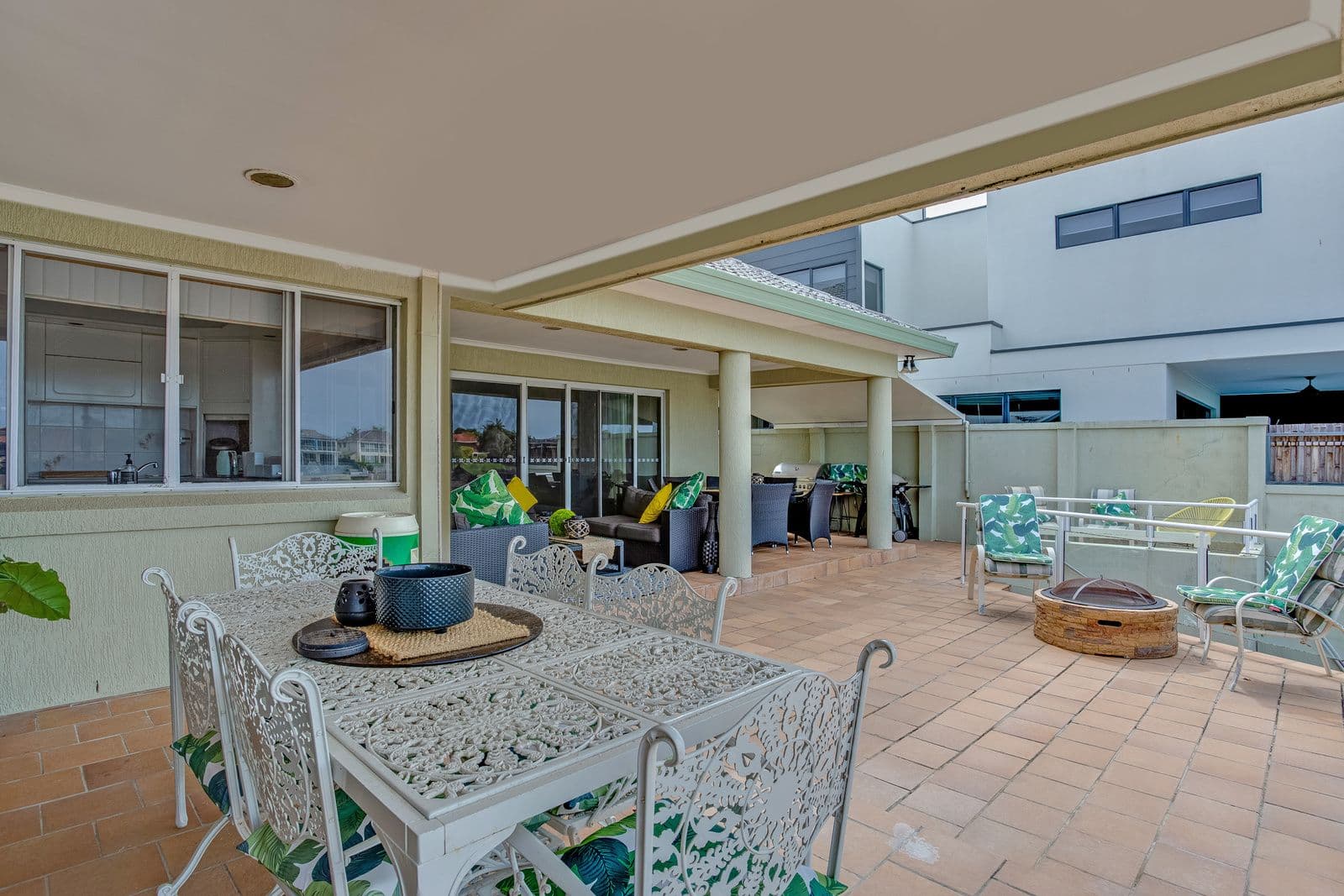 22 Delungra Street, Broadbeach Waters QLD 4218, Broadbeach Waters - Thumbnail 8