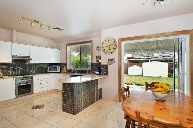 115 Belgrave Esplanade, SYLVANIA WATERS NSW 2224, Sylvania Waters - Thumbnail 6