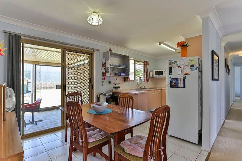 19 Armstrong Street, WILSONTON QLD 4350, Wilsonton - Thumbnail 4