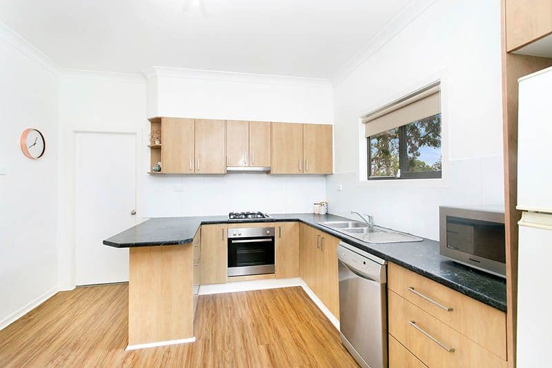 142 Central Avenue, Oak Flats - Thumbnail 2