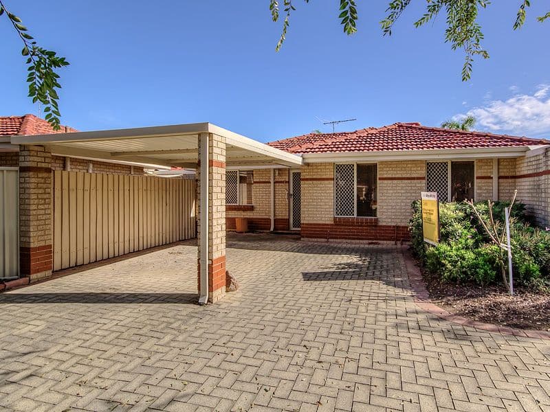21 Ashford Avenue, ROCKINGHAM WA 6168, Rockingham - Thumbnail 2