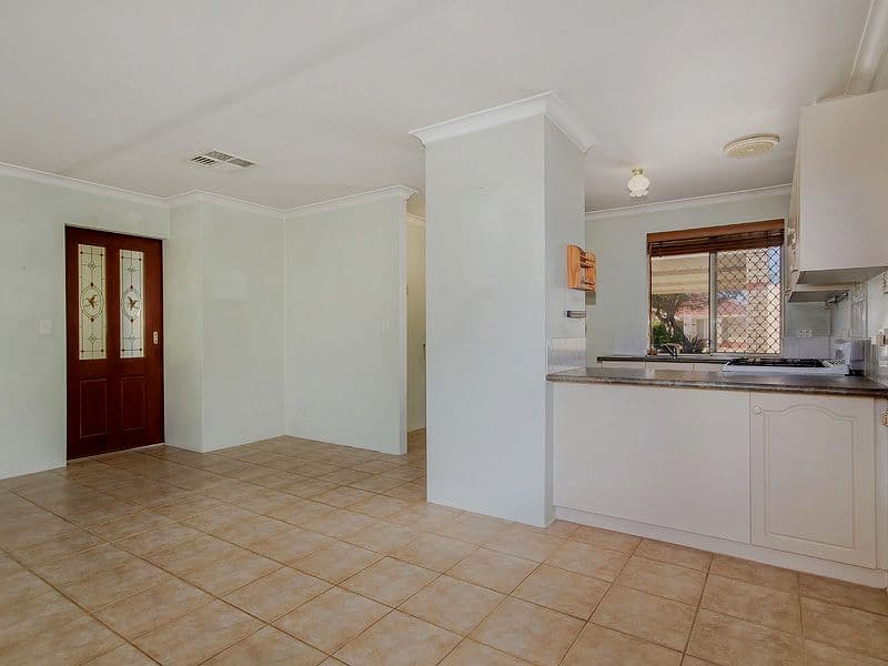 21 Ashford Avenue, ROCKINGHAM WA 6168, Rockingham - Thumbnail 5