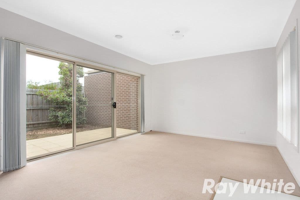 1 Walnut Way, Pakenham VIC 3810, Pakenham - Thumbnail 8