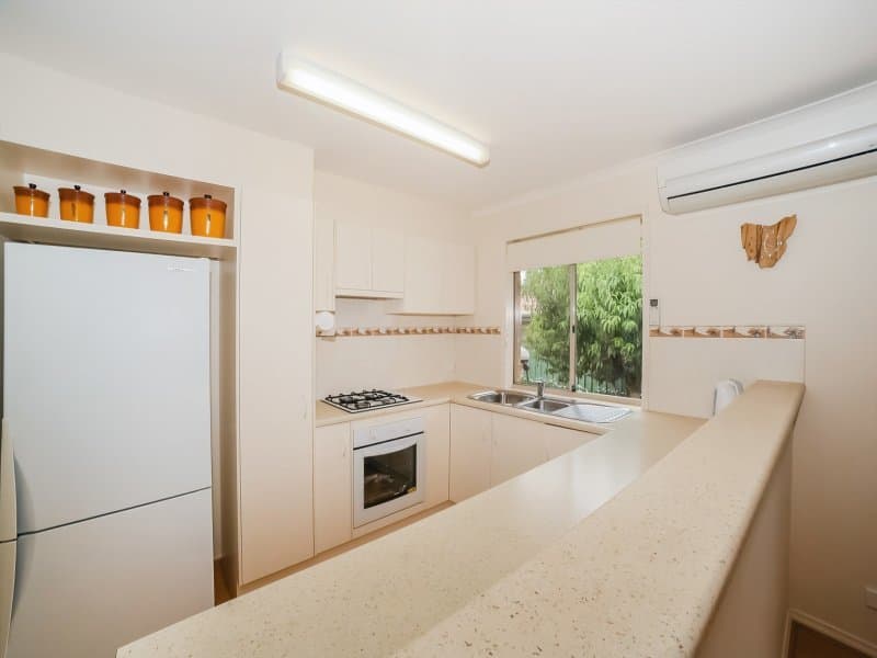 13 Alexander Avenue, Morphett Vale - Thumbnail 5