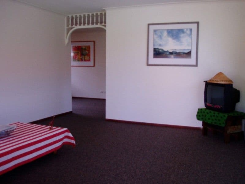 32 Tugun Street, TUGUN QLD 4224, Tugun - Thumbnail 3