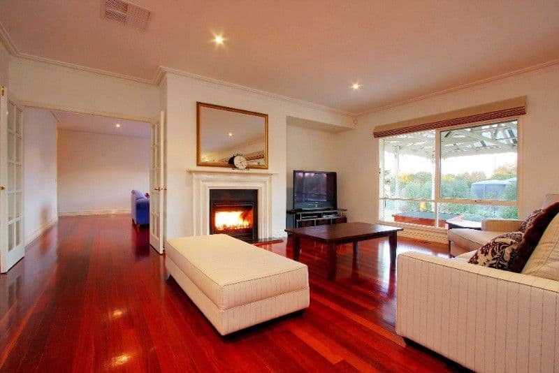 2-4 Laurimar Hill Drive, DOREEN VIC 3754, Doreen - Thumbnail 2