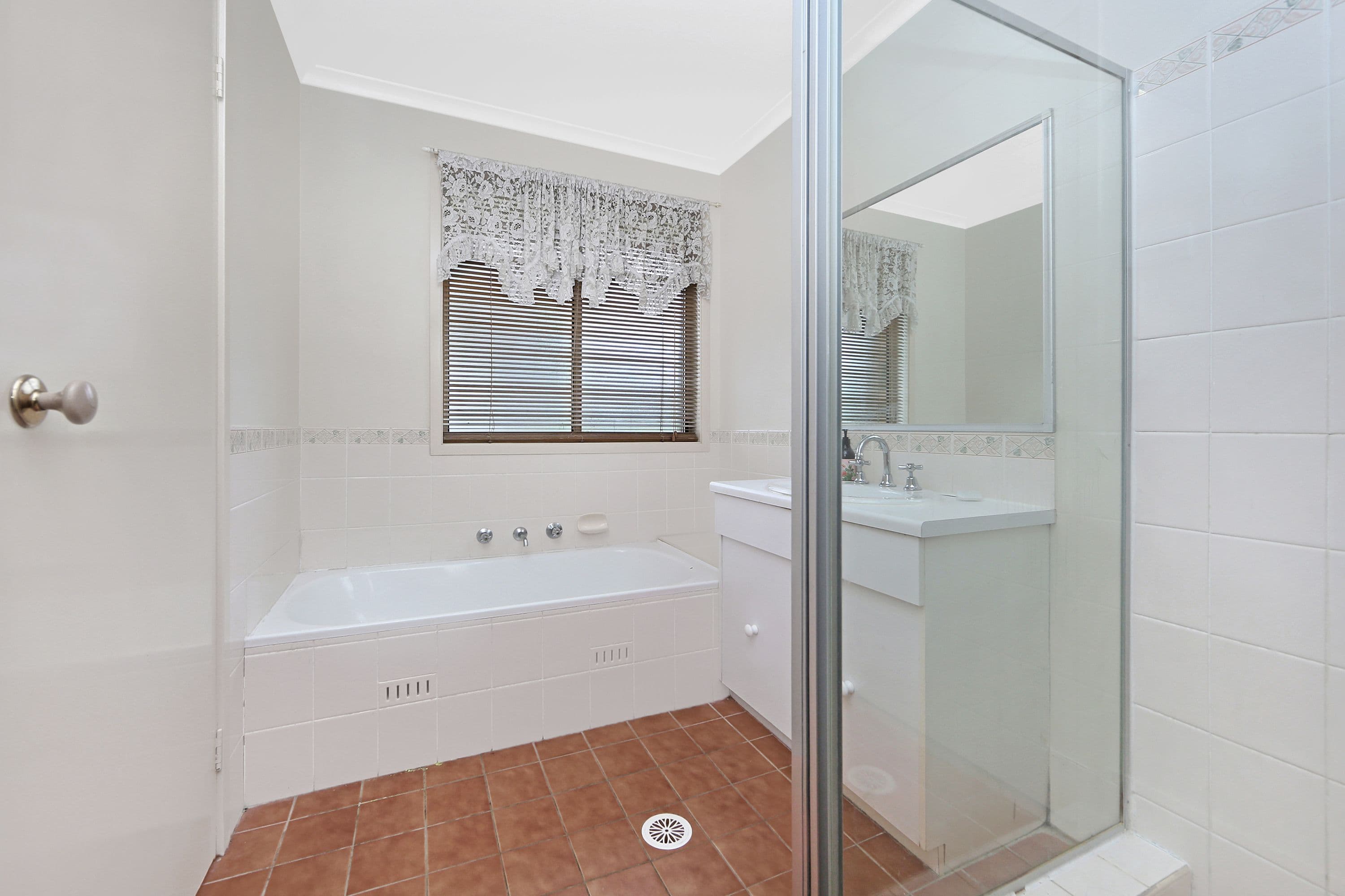 34 Rosella Circuit, Blue Haven NSW 2262, Blue Haven - Thumbnail 5